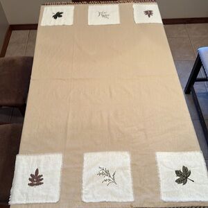 Hartwell House Accents Inspired by Luxury Living rectangular autumn tablecloth